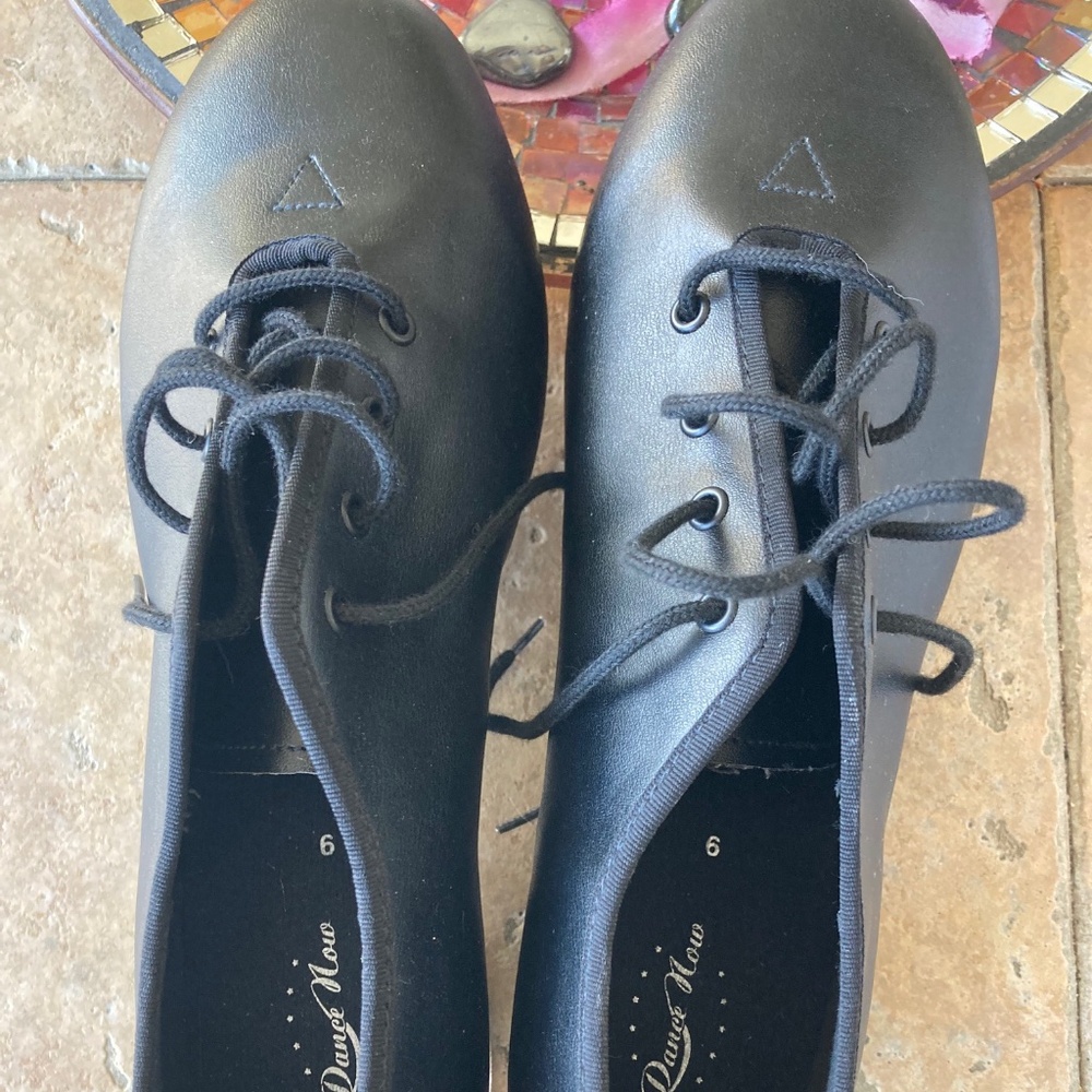 Tap shoes - Picture 2 of 3
